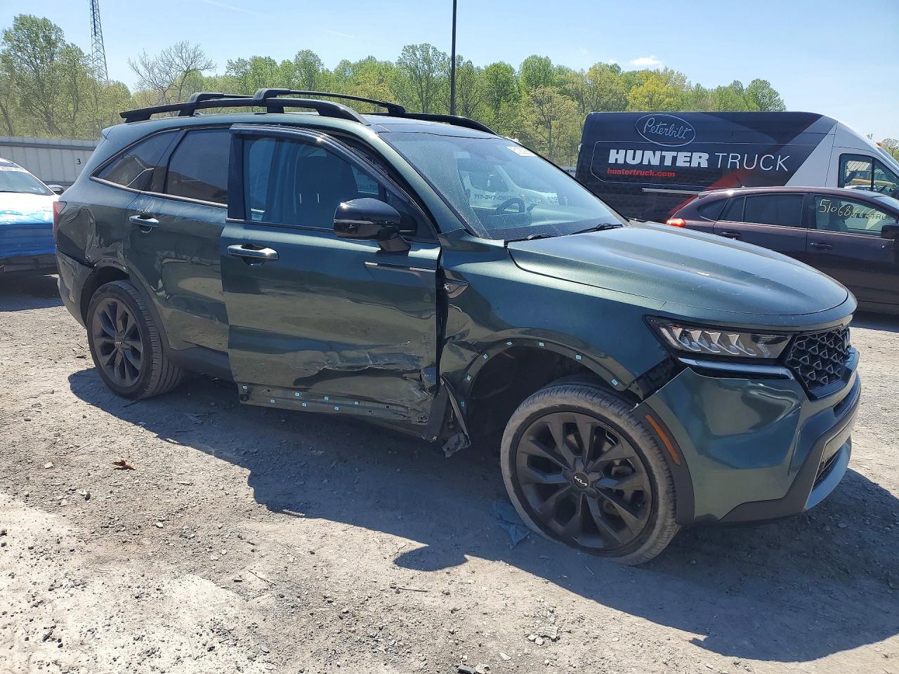 2022 KIA SORENTO EX