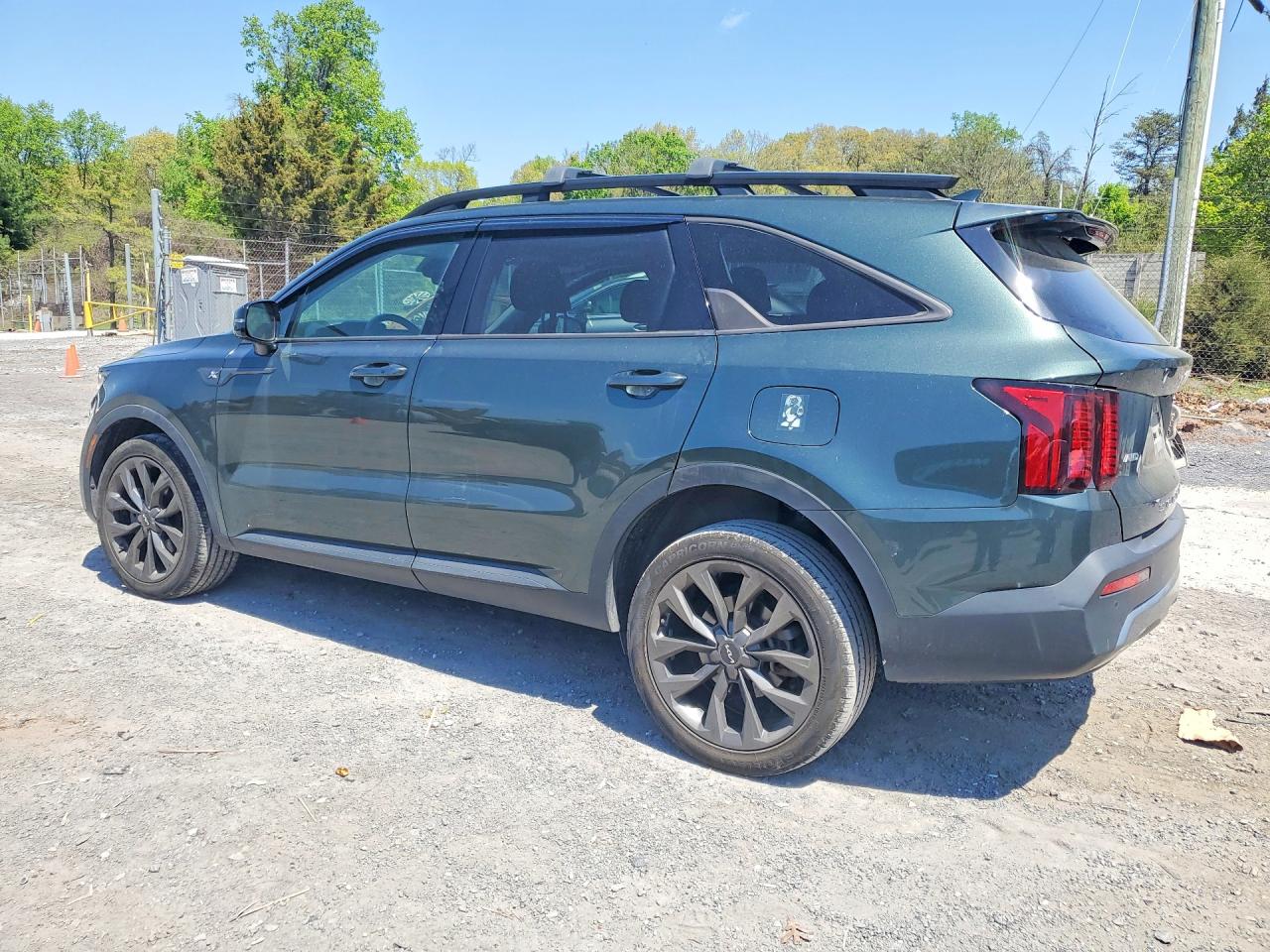 2022 KIA SORENTO EX