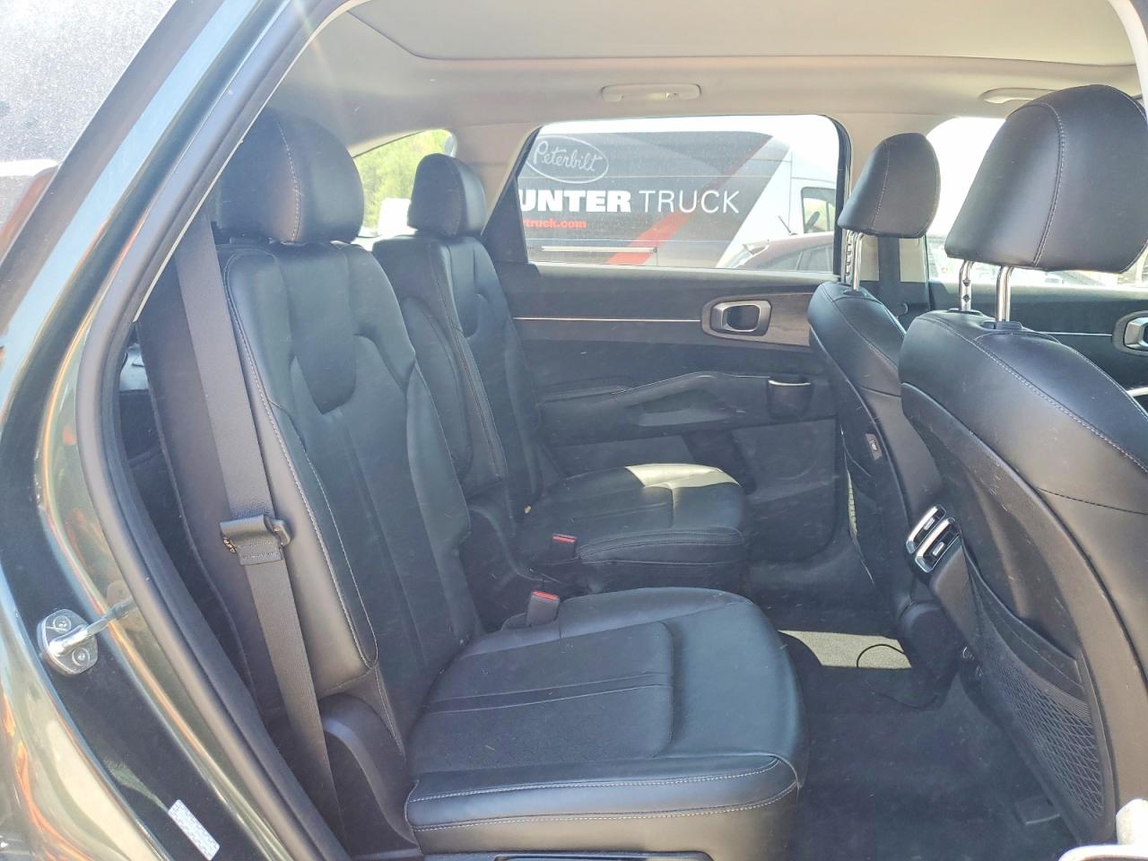 2022 KIA SORENTO EX