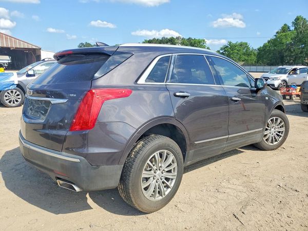 2017 CADILLAC XT5 Luxury