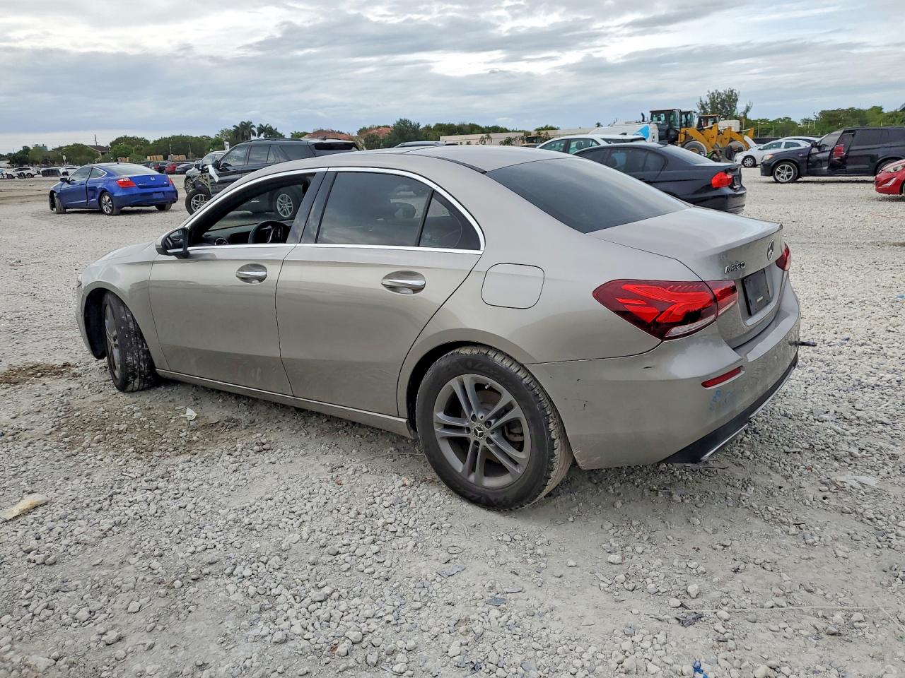 2020 MERCEDES-BENZ A A220