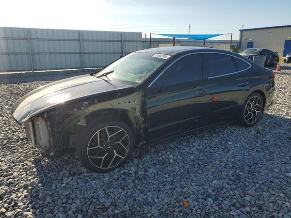 2022 HYUNDAI SONATA