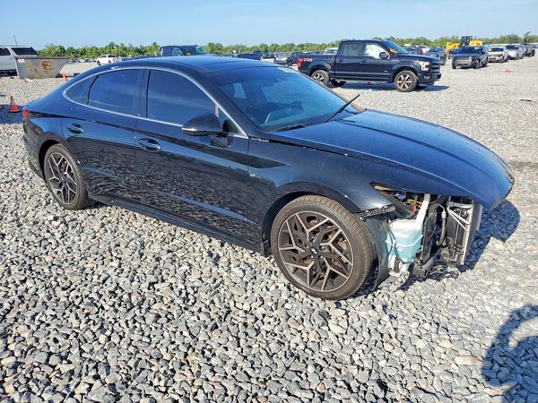 2022 HYUNDAI SONATA