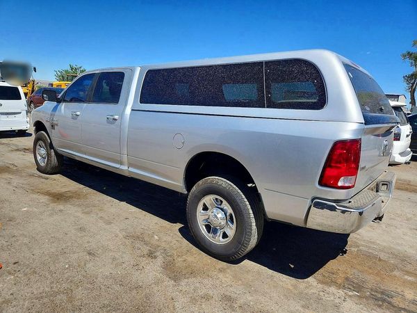 2016 RAM 2500 SLT
