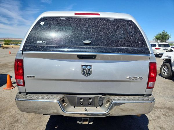 2016 RAM 2500 SLT
