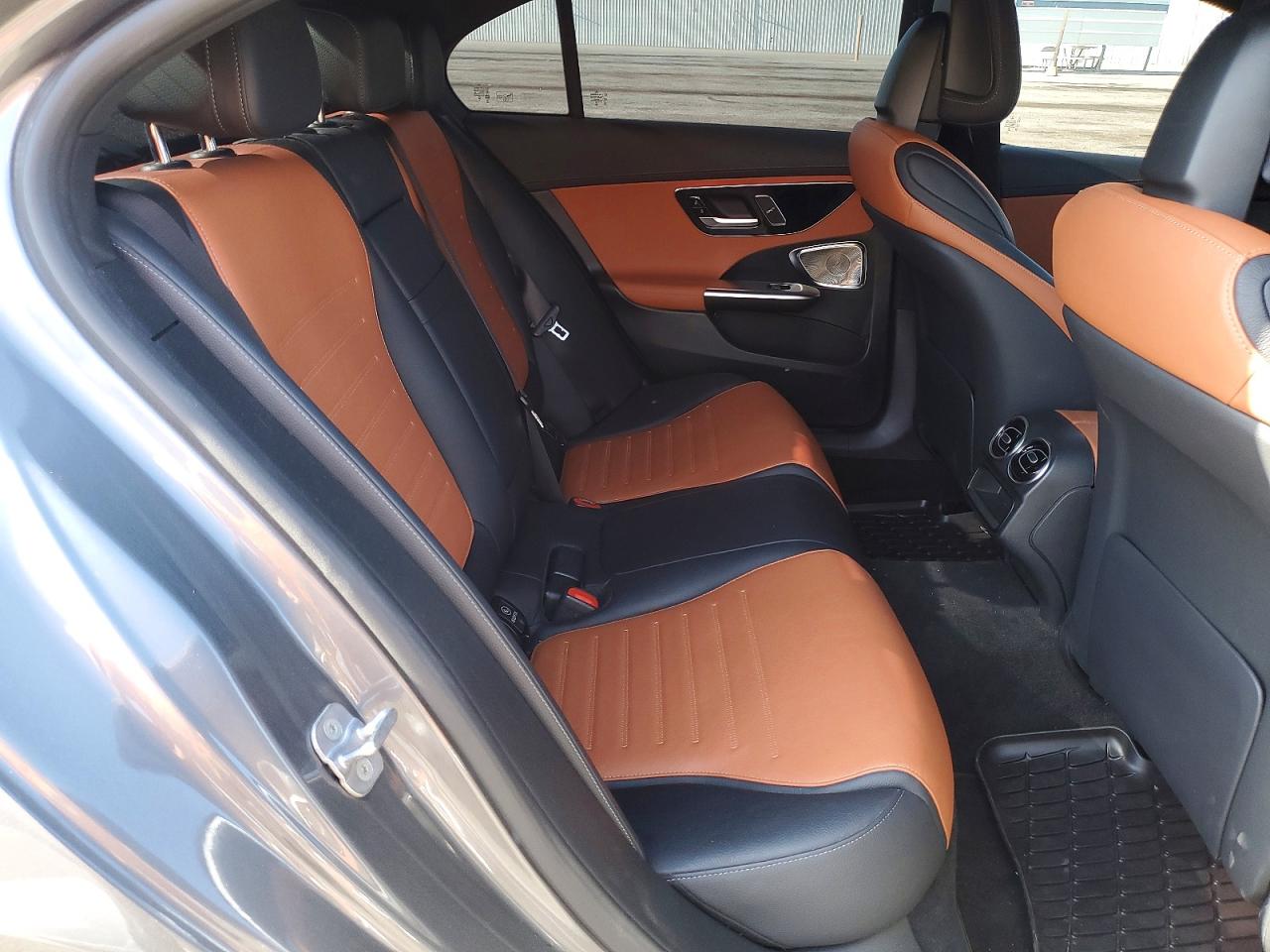 2024 MERCEDES-BENZ C