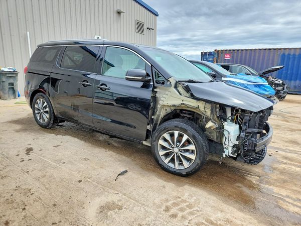 2016 KIA SEDONA