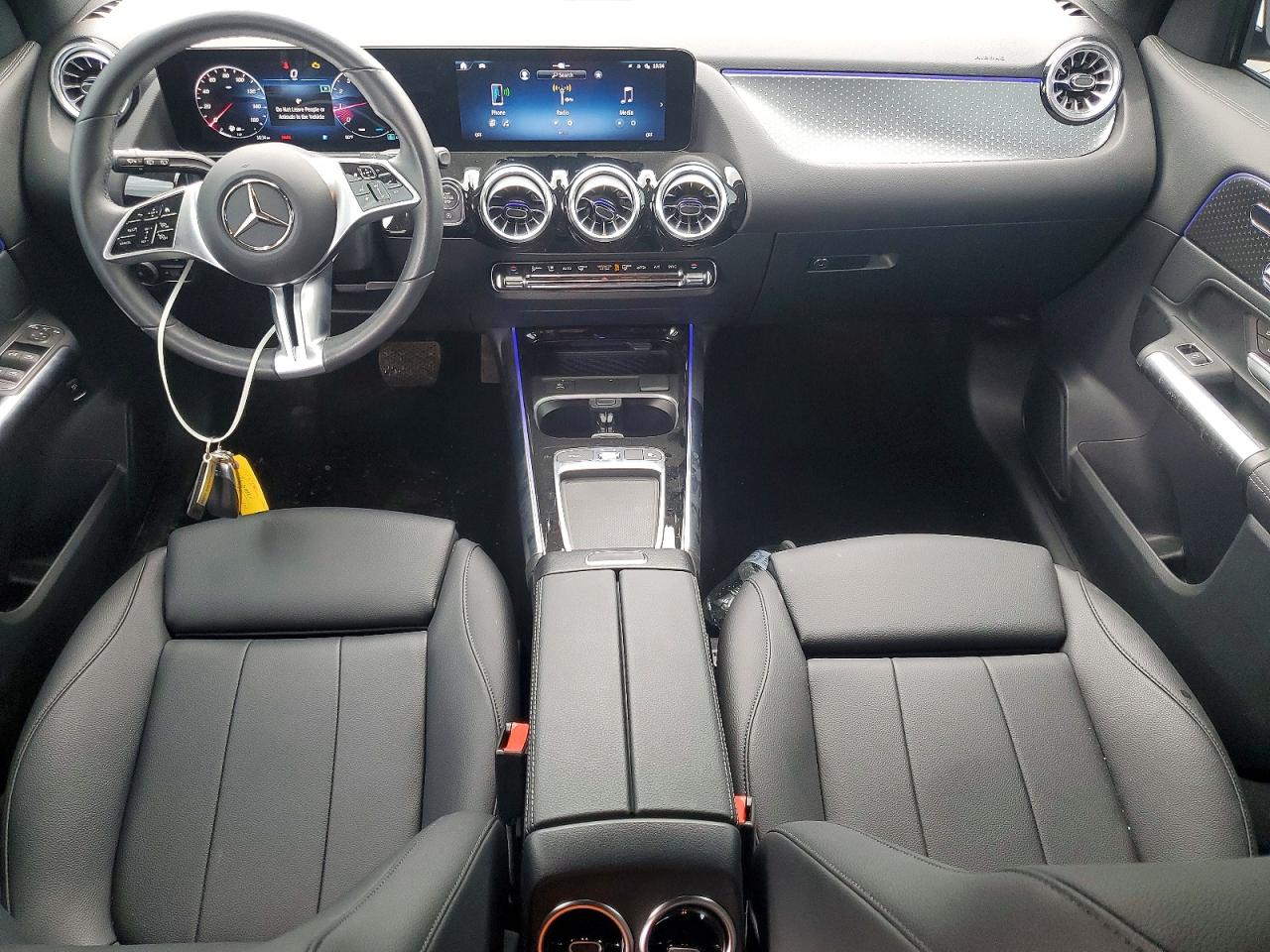 2024 MERCEDES-BENZ GLA