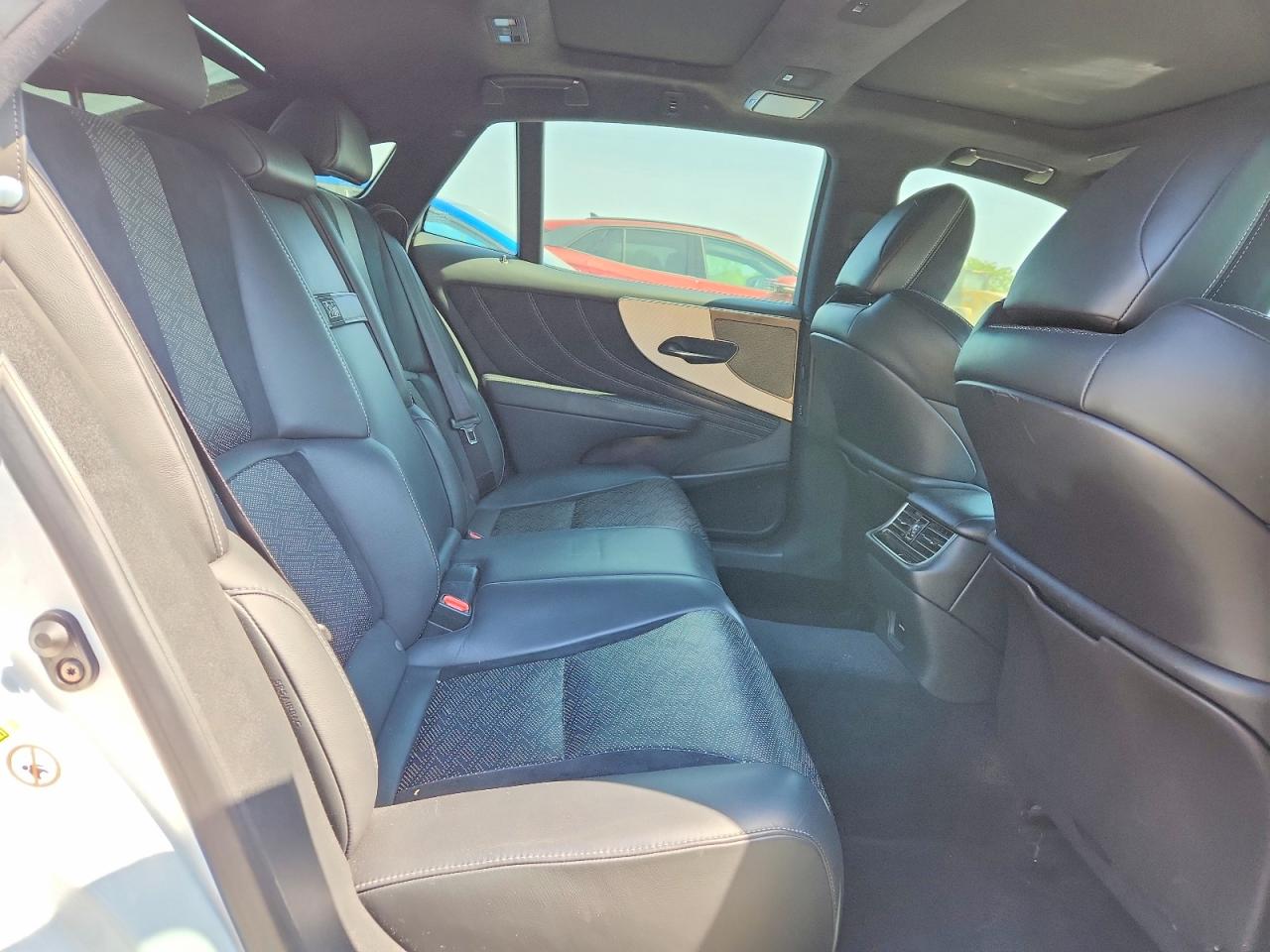 2018 LEXUS LS 500