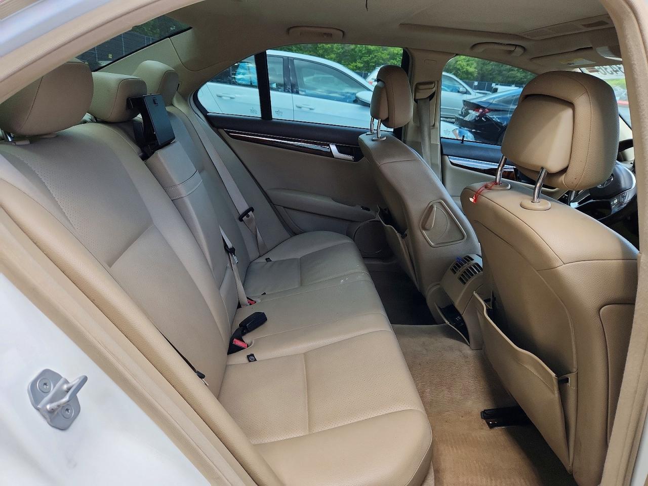 2013 MERCEDES-BENZ C C250