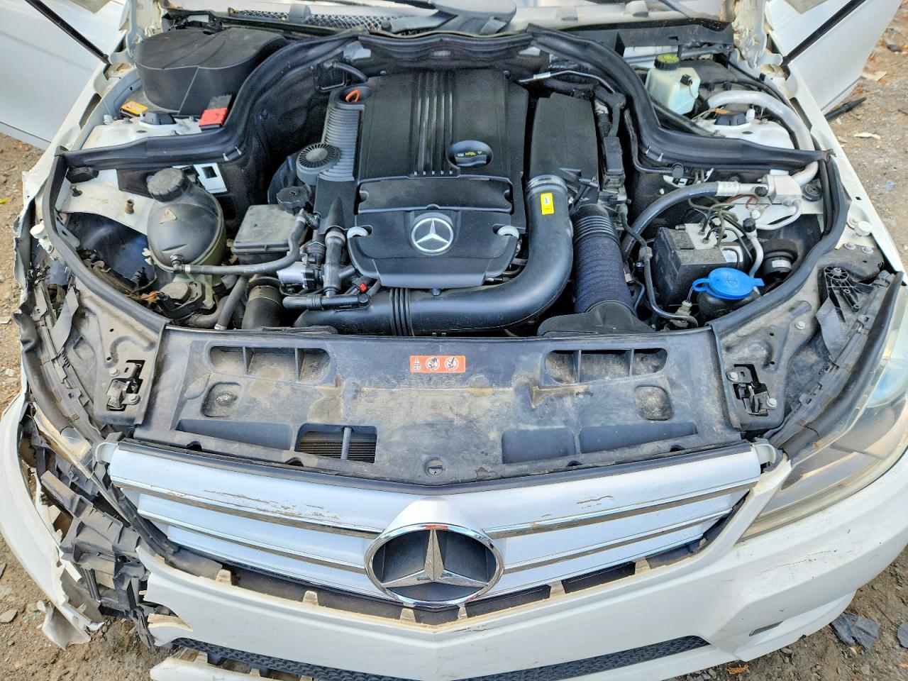 2013 MERCEDES-BENZ C C250