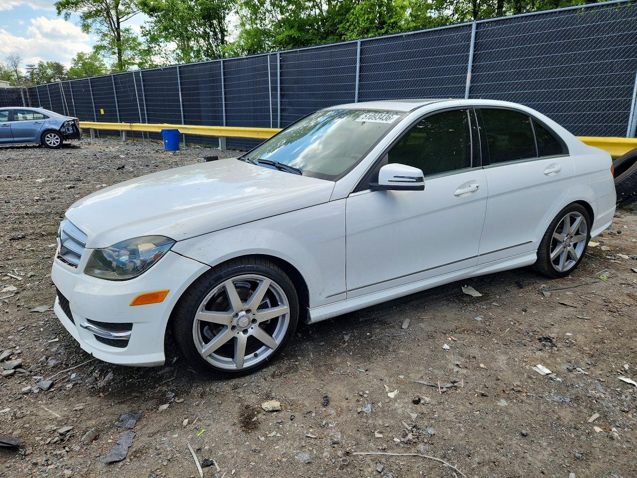 2013 MERCEDES-BENZ C C250