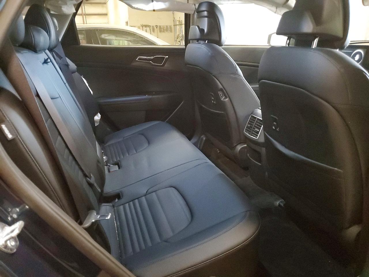 2025 KIA SPORTAGE SX-Prestige (SX-P)