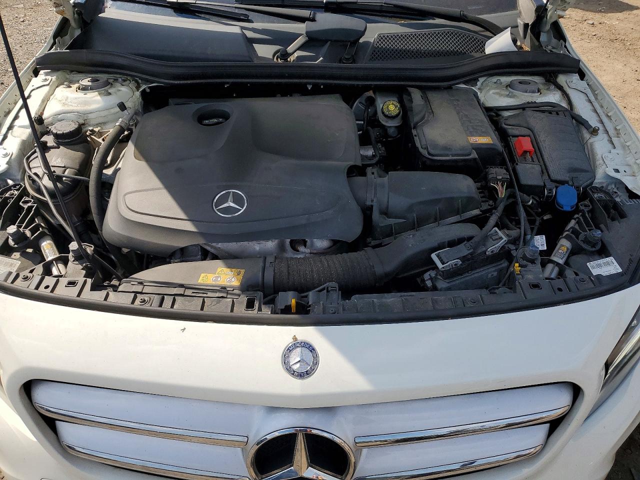 2016 MERCEDES-BENZ GLA GLA250