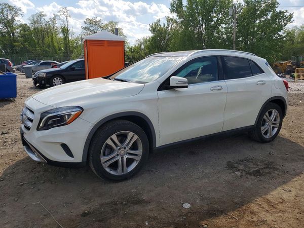 2016 MERCEDES-BENZ GLA GLA250