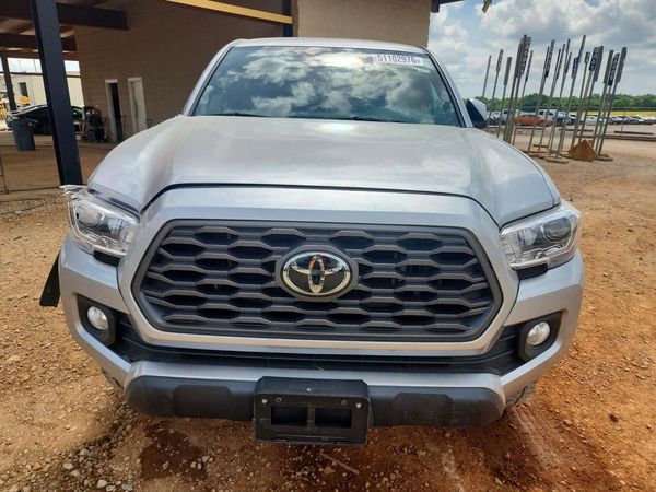 2022 TOYOTA TACOMA