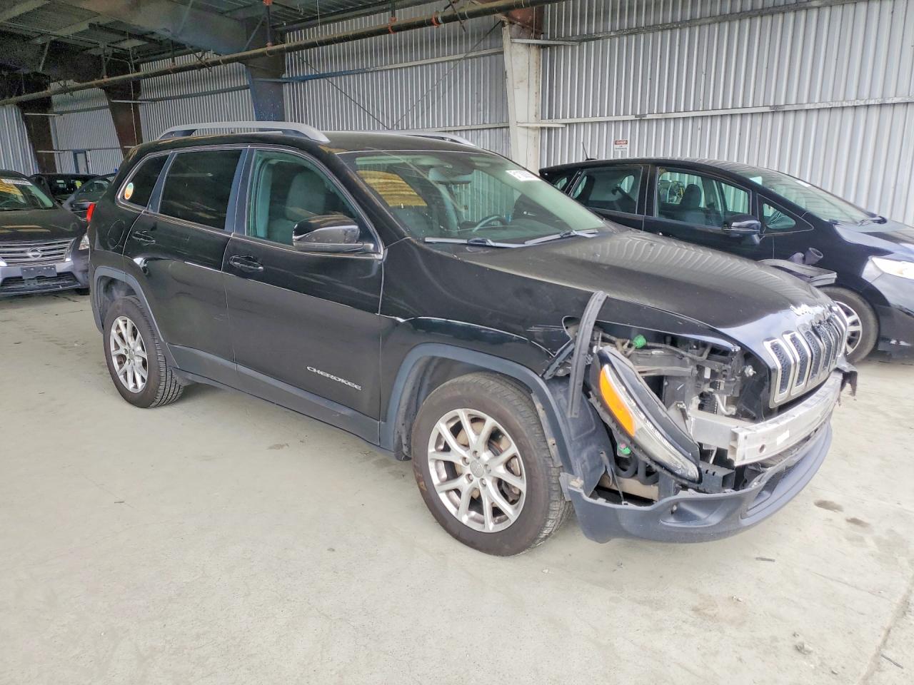 2017 JEEP CHEROKEE LATITUDE FWD
