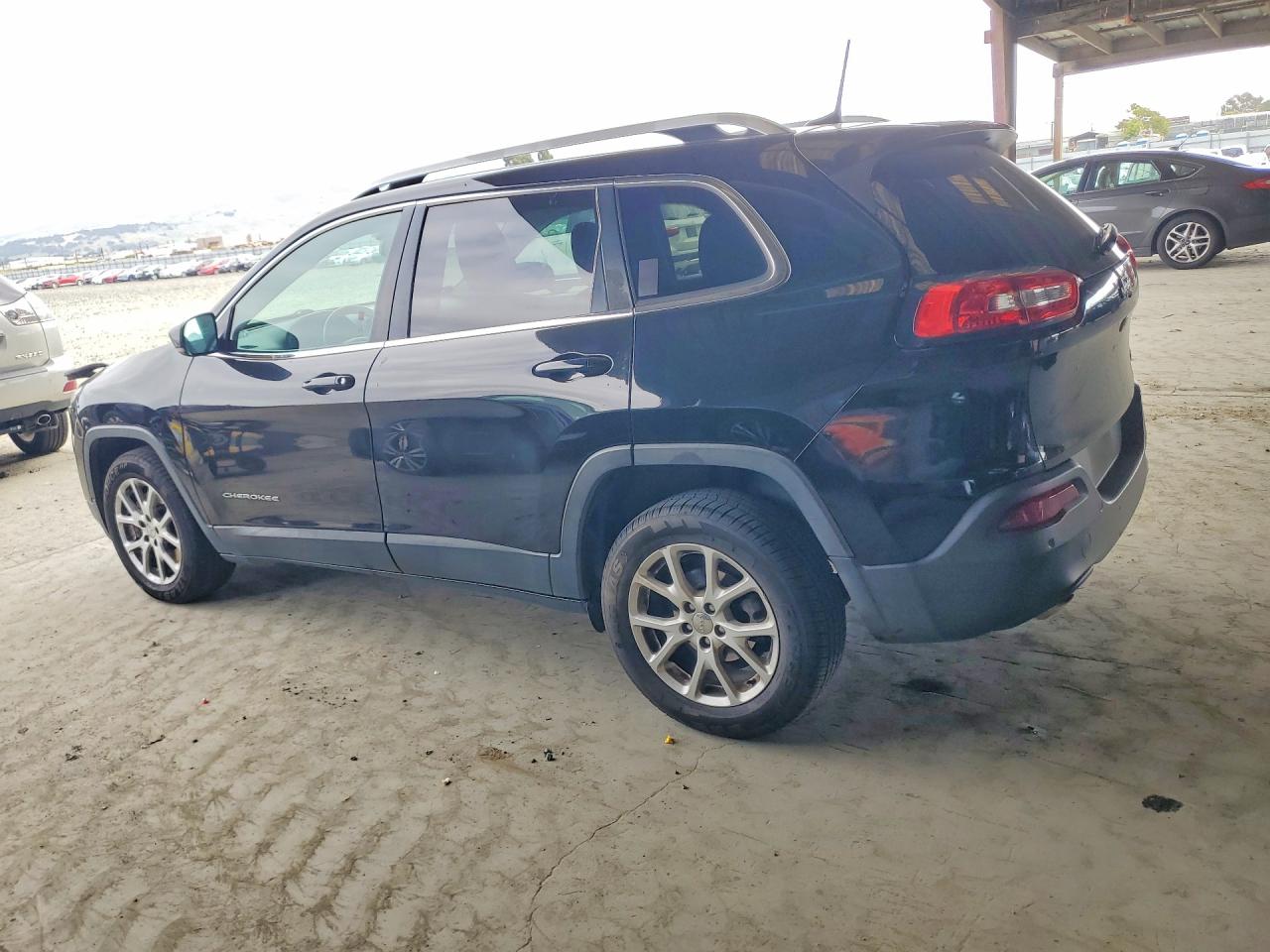2017 JEEP CHEROKEE LATITUDE FWD