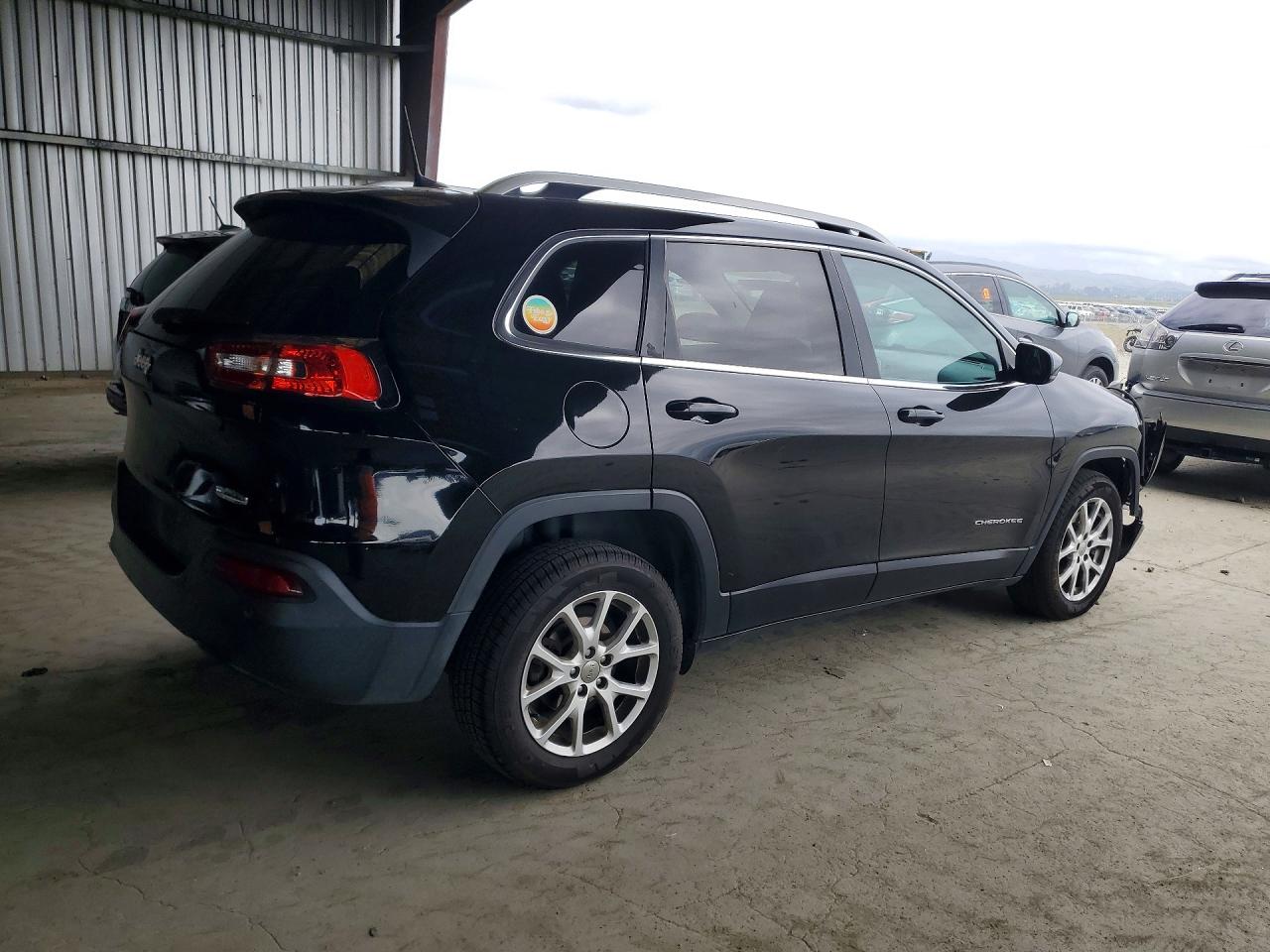 2017 JEEP CHEROKEE LATITUDE FWD