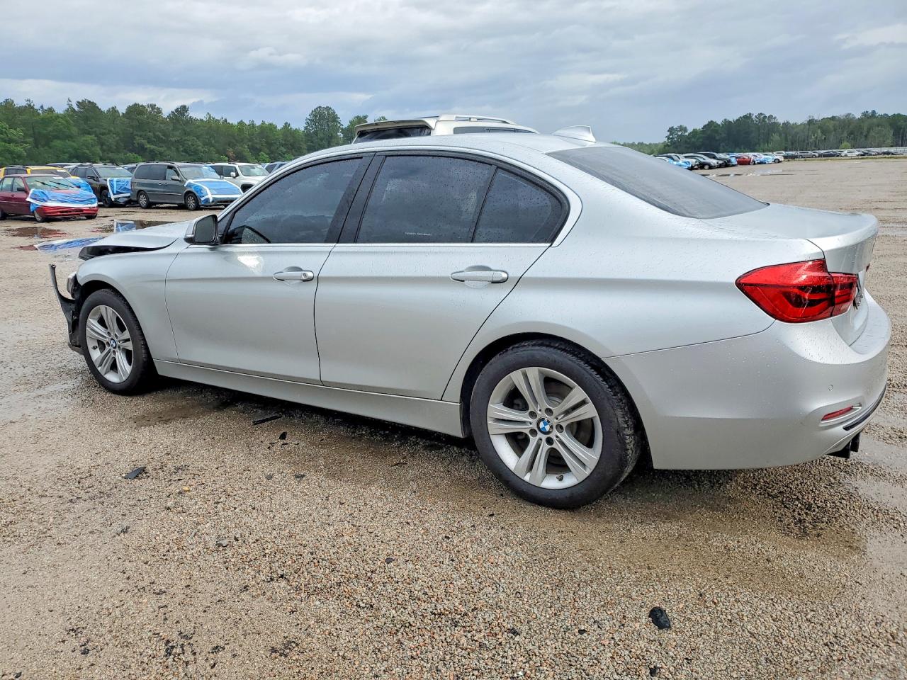 2017 BMW 330