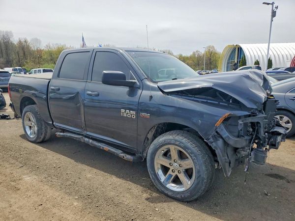 2017 RAM 1500 ST — Passenger 3/4