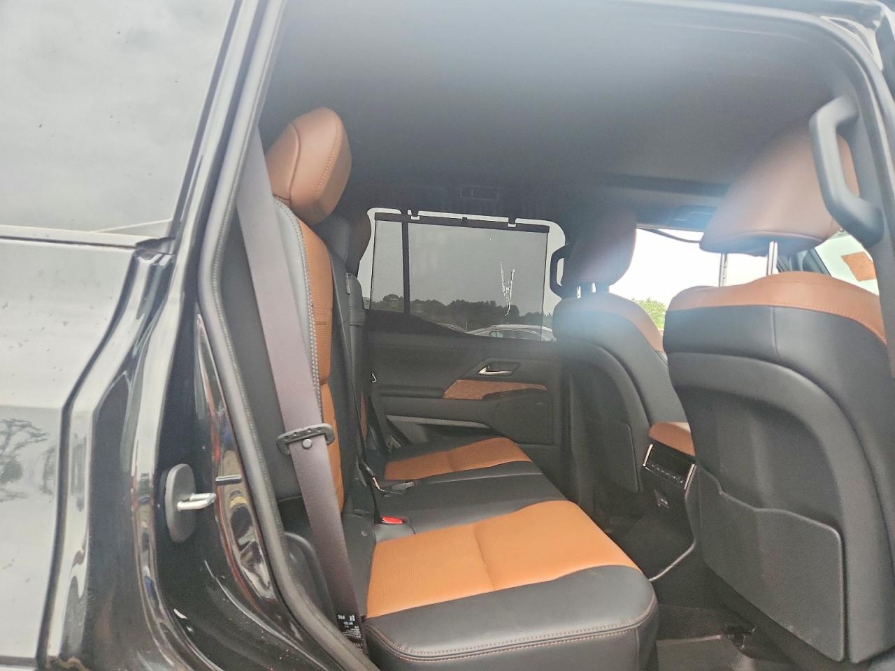 2024 LEXUS GX 550