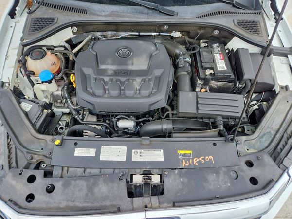 2021 VOLKSWAGEN PASSAT