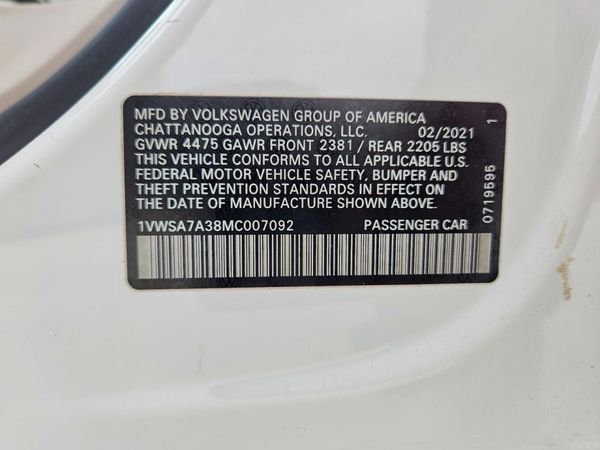 2021 VOLKSWAGEN PASSAT