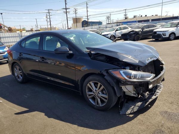 2018 HYUNDAI ELANTRA