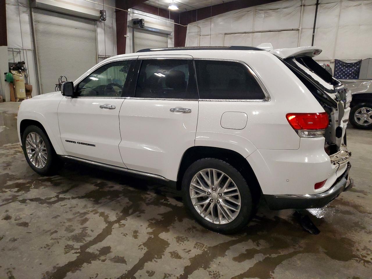 2017 JEEP GRAND CHEROKEE SUMMIT 4X2
