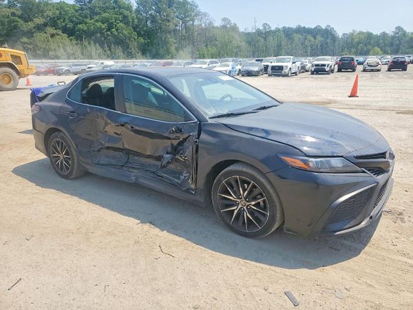 2021 TOYOTA CAMRY
