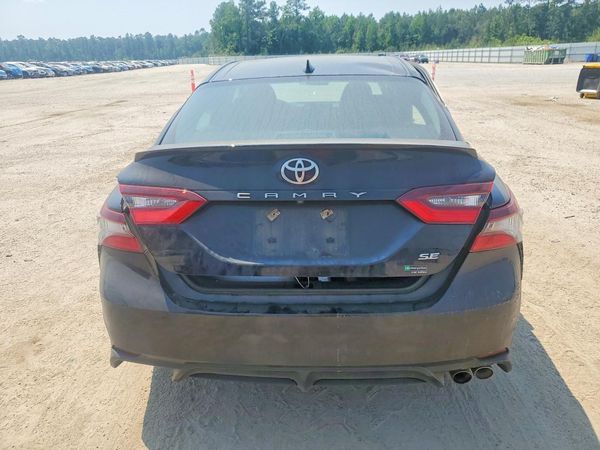 2021 TOYOTA CAMRY