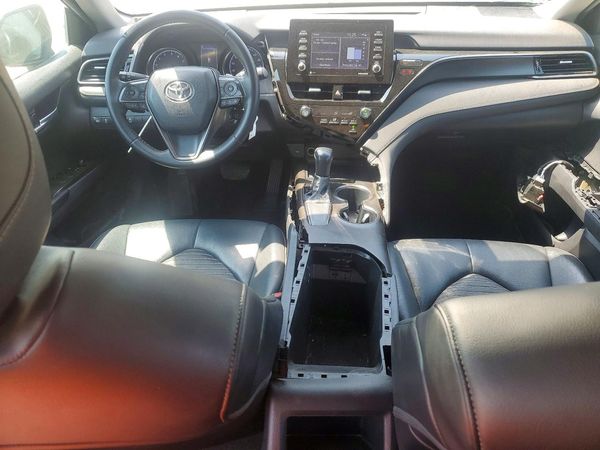 2021 TOYOTA CAMRY