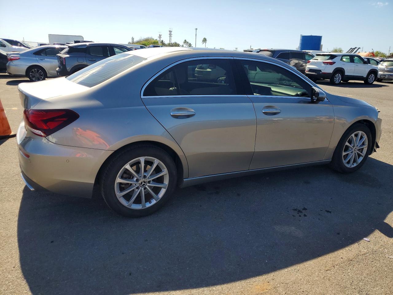 2019 MERCEDES-BENZ A A220