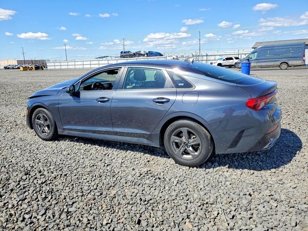 2022 KIA K5