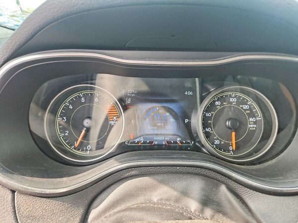 2022 JEEP CHEROKEE