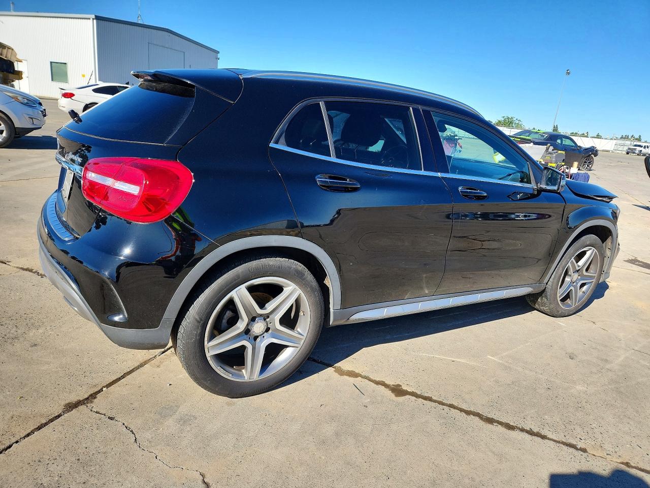 2016 MERCEDES-BENZ GLA GLA250-4M
