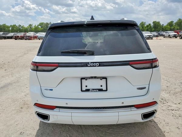 2023 JEEP GRAND CHEROKEE