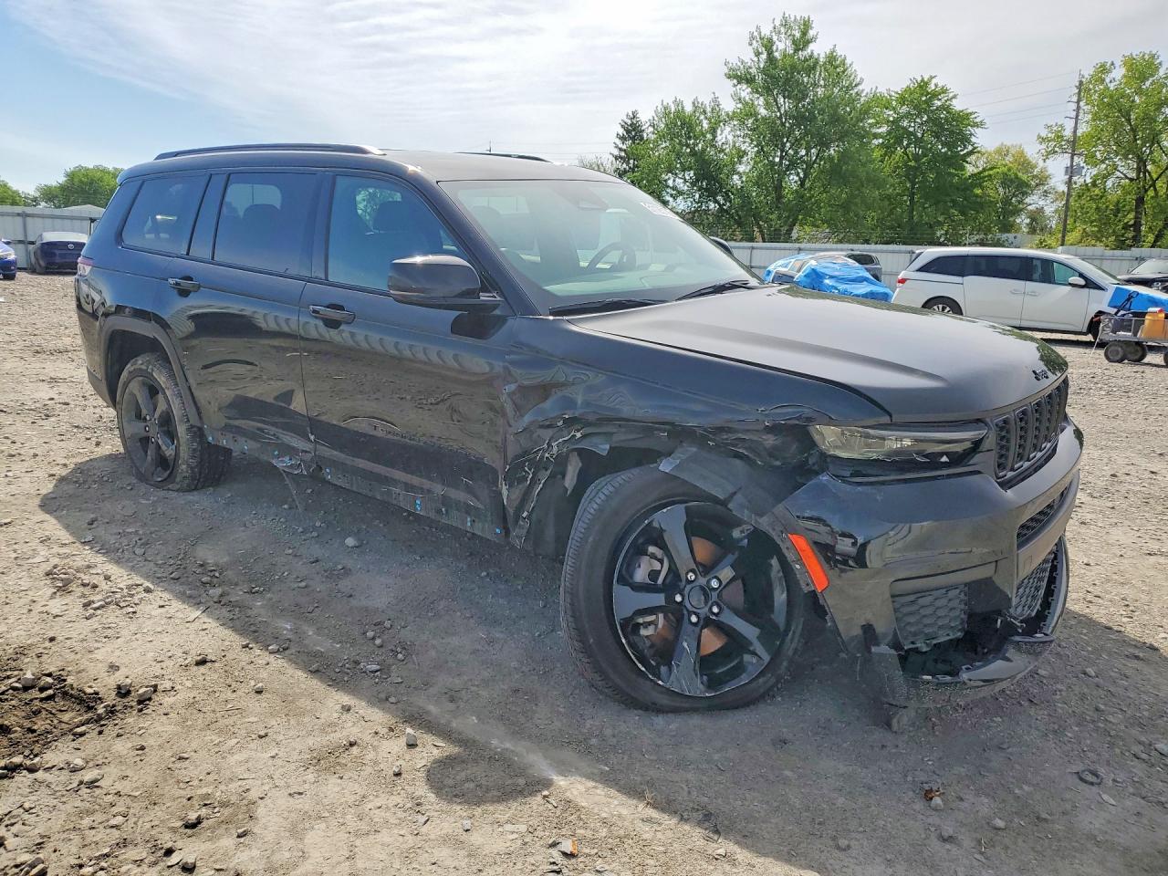 2024 JEEP GRAND CHEROKEE L LAREDO 4X4
