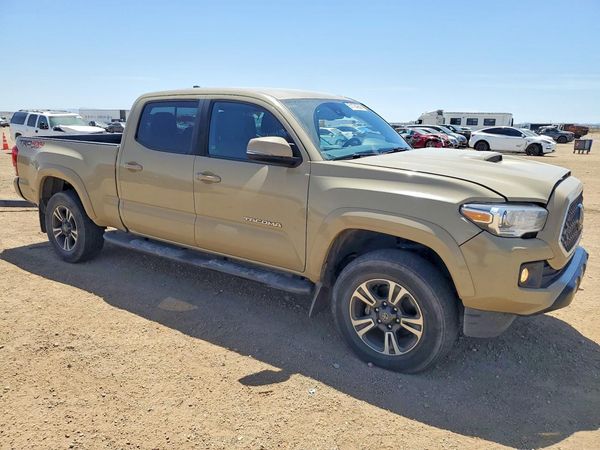 2019 TOYOTA TACOMA SR5