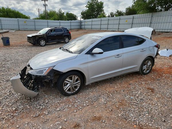 2019 HYUNDAI ELANTRA
