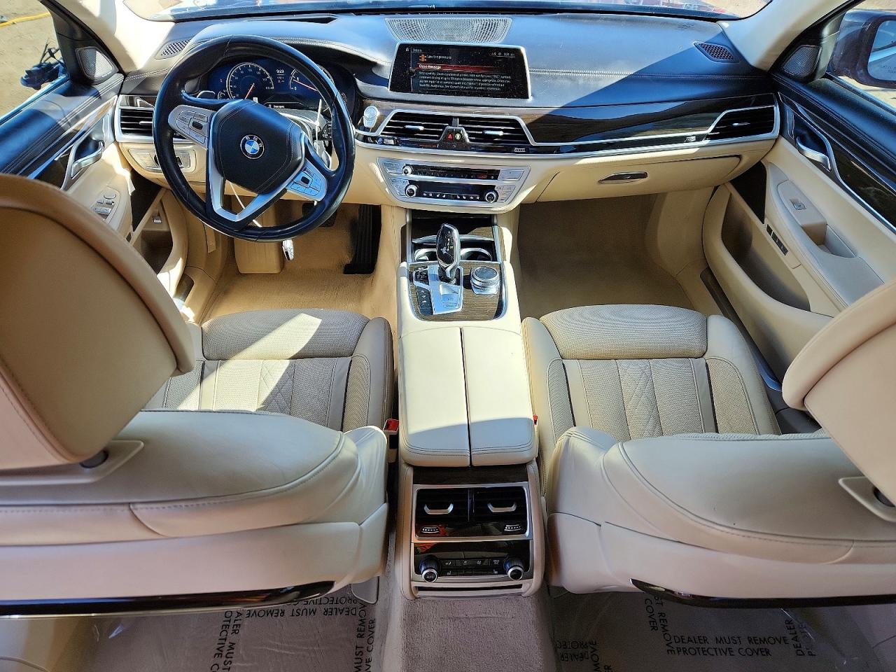 2016 BMW 750