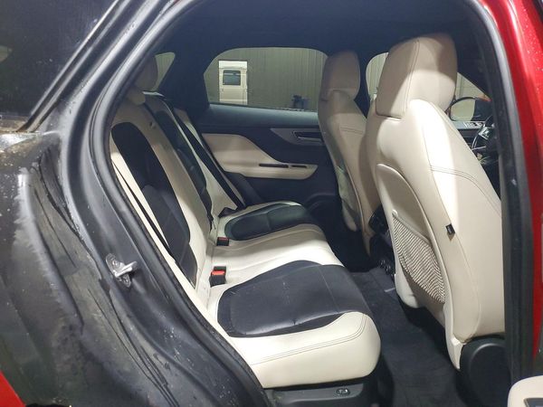 2018 JAGUAR F-PACE