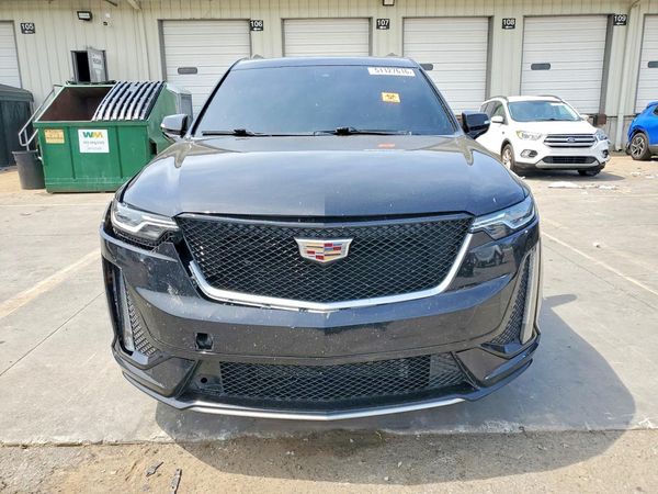 2020 CADILLAC XT6