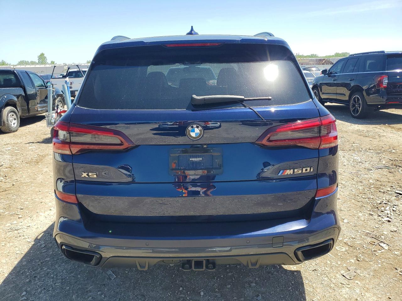 2021 BMW X5 M50i