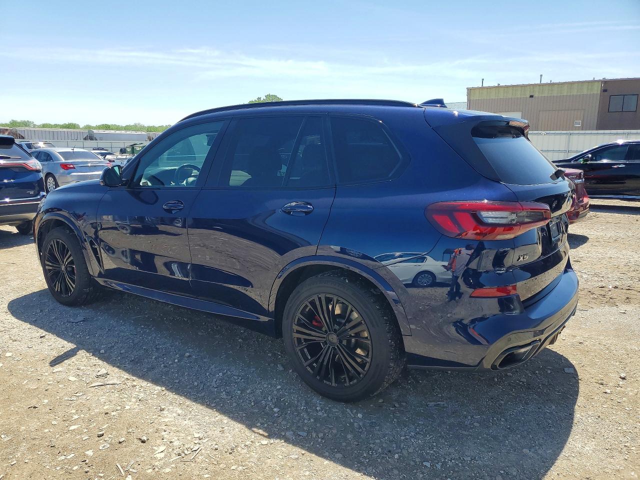 2021 BMW X5 M50i