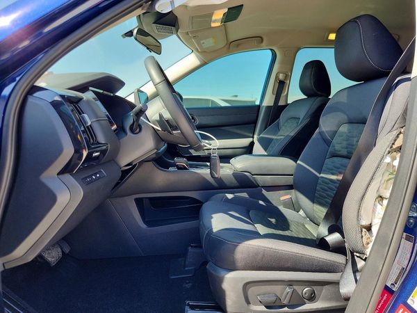 2025 NISSAN PATHFINDER SV