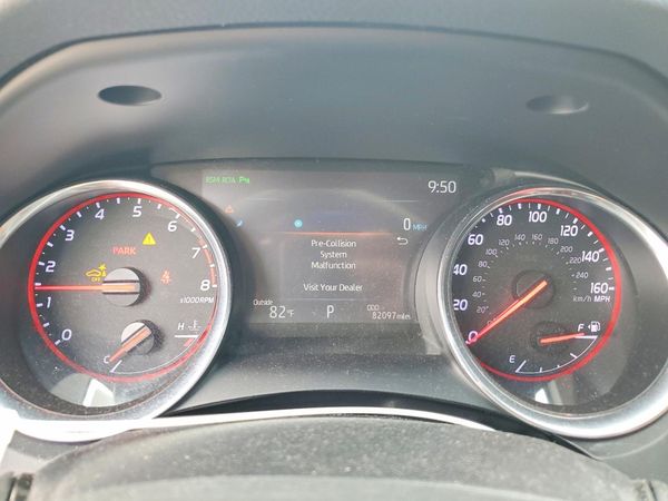 2019 TOYOTA CAMRY XSE