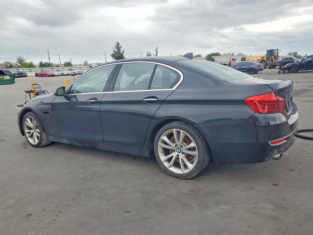 2016 BMW 535