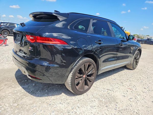 2018 JAGUAR F-PACE S